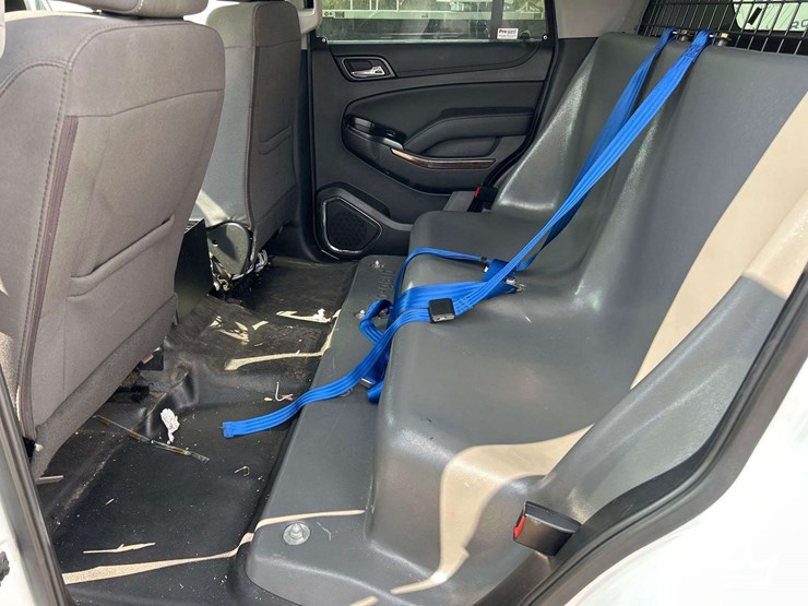 2020-chevrolet-tahoe-image-21