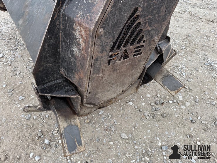 caterpillar-315cl-image-17