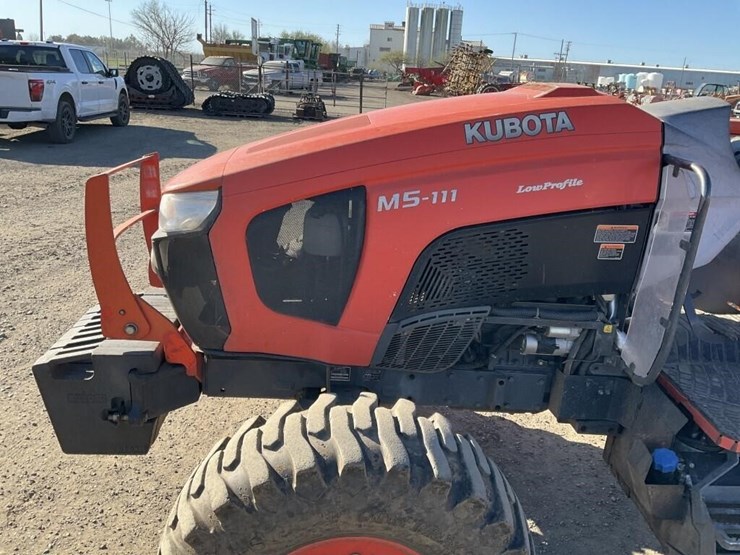 kubota-m5-111-image-10
