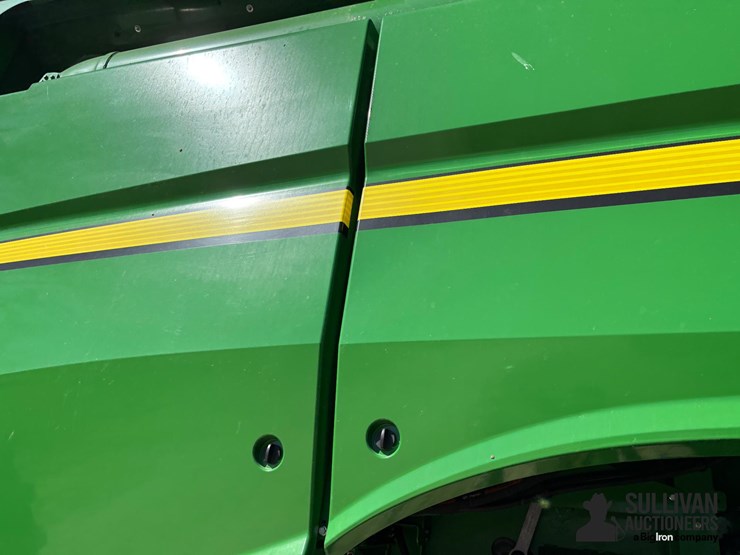 2015-john-deere-s670-image-12