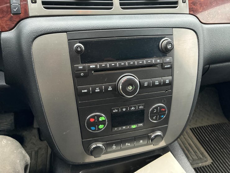 2011-gmc-sierra-1500-image-48