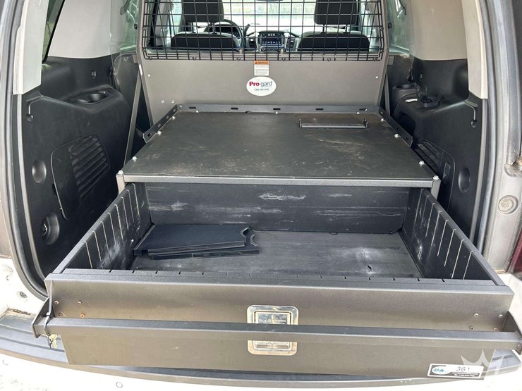 2020-chevrolet-tahoe-image-22