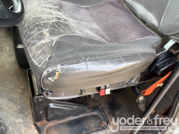 2015-international-4400-image-49