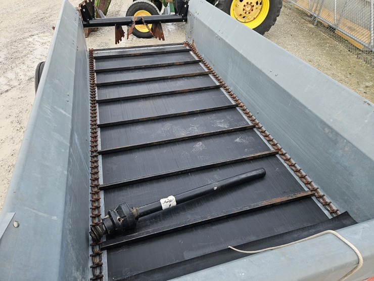 2014-agco-3722-image-3