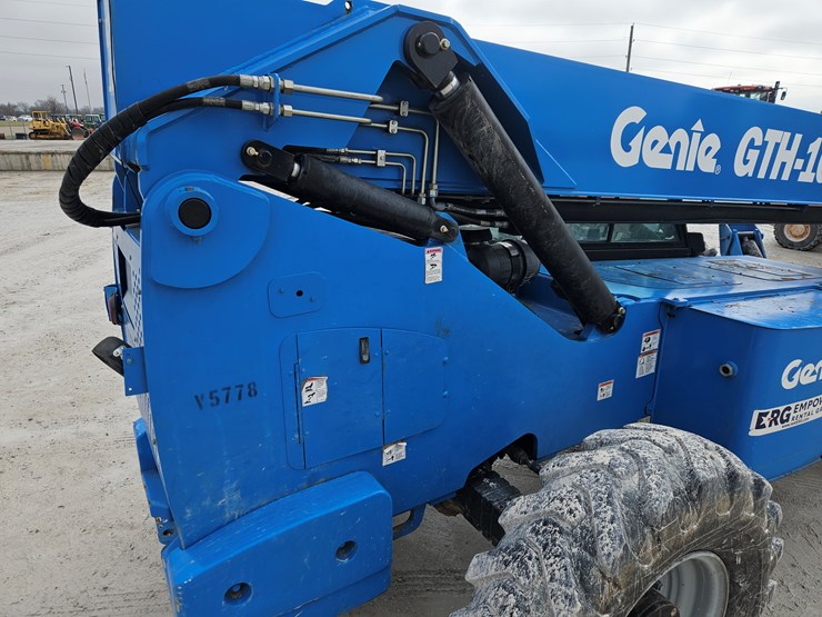 2012-genie-gth1056-image-17