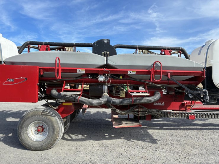 case-ih-1200-image-23
