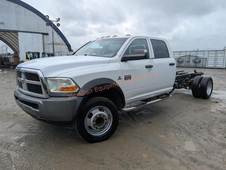 2011-dodge-ram-4500-image-1