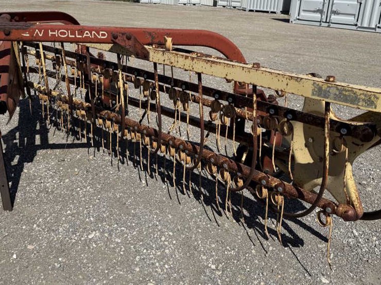 new-holland-57-image-1