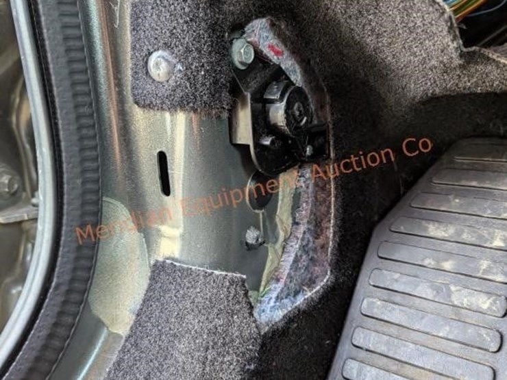 2016-ford-edge-sel-image-39