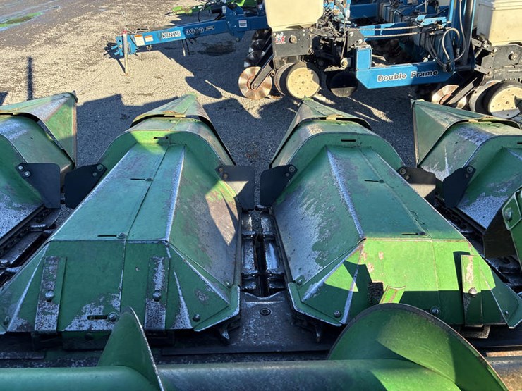 john-deere-843-image-11