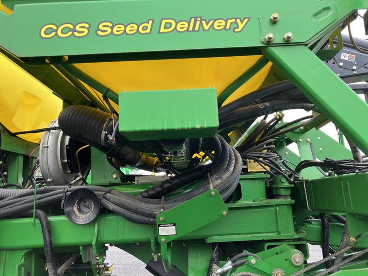 2008-john-deere-1790-image-23