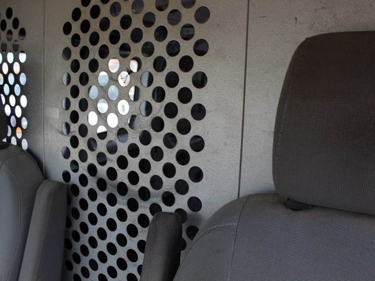 2016-ford-transit-image-9