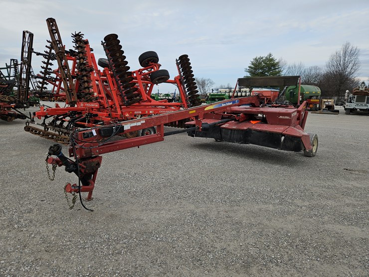 2014-new-holland-h7550-image-13