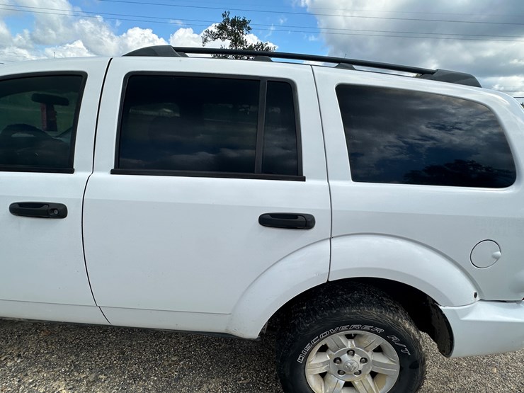 2009-dodge-durango-image-17