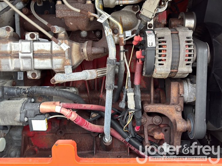 2016-sky-trak-6042-image-32