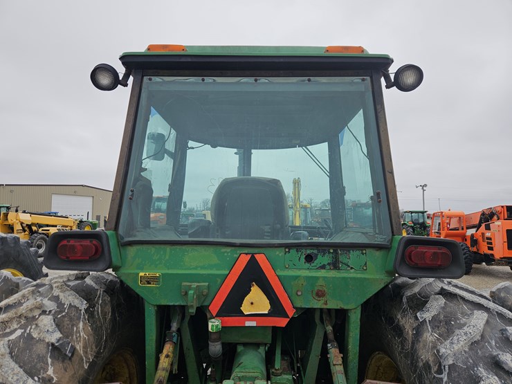 1977-john-deere-4630-image-13