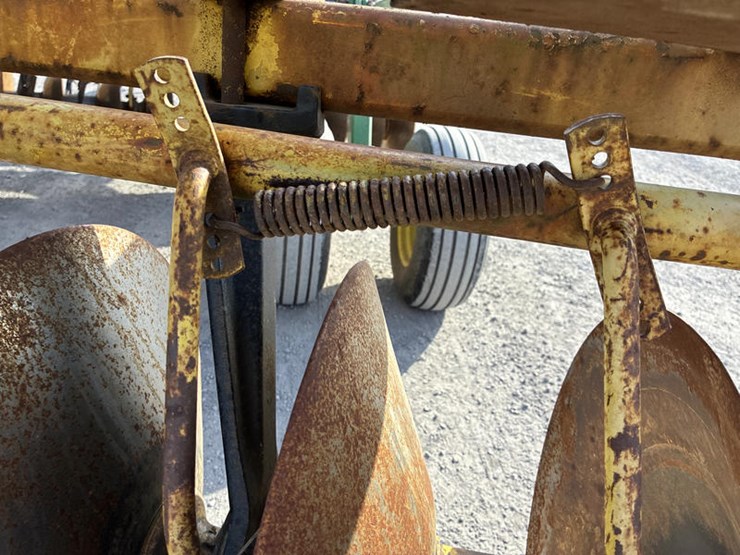 john-deere-220-image-20