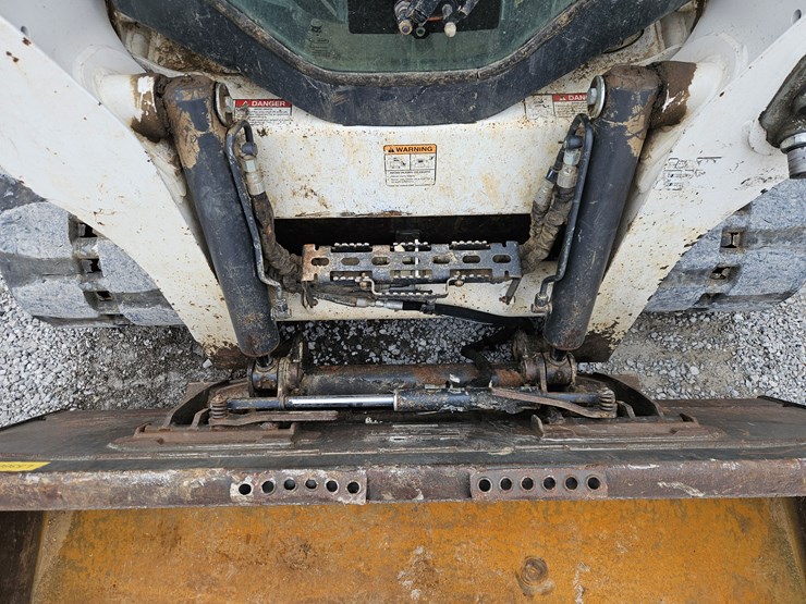 2020-bobcat-t770-image-5