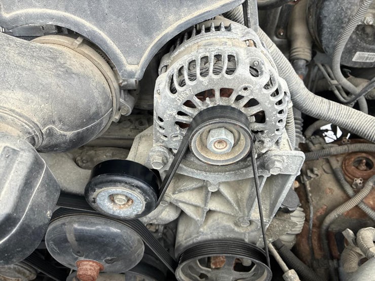 2011-gmc-sierra-1500-image-43