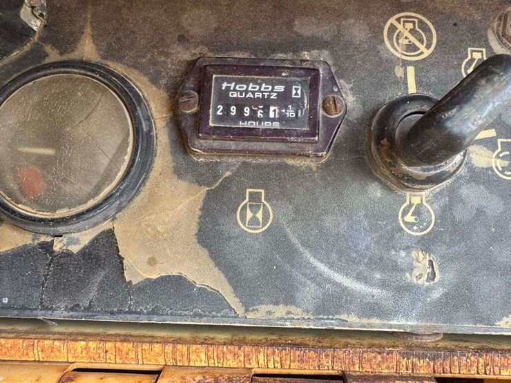 1999-case-550g-image-17