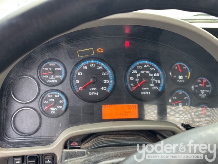 2015-international-4400-image-62