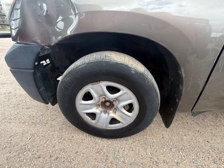 2010-toyota-tundra-image-9