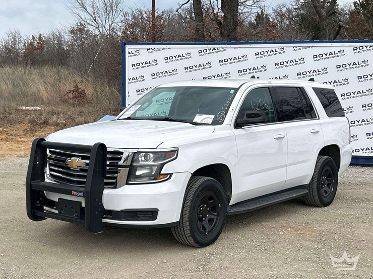 2020-chevrolet-tahoe-image-1