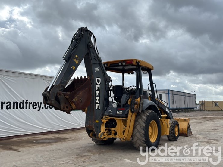 2018-deere-310l-image-5