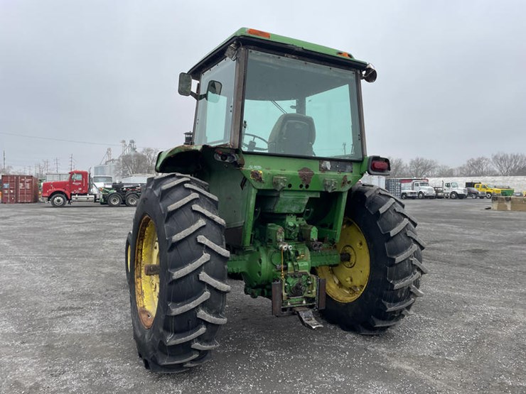 1977-john-deere-4230-image-17