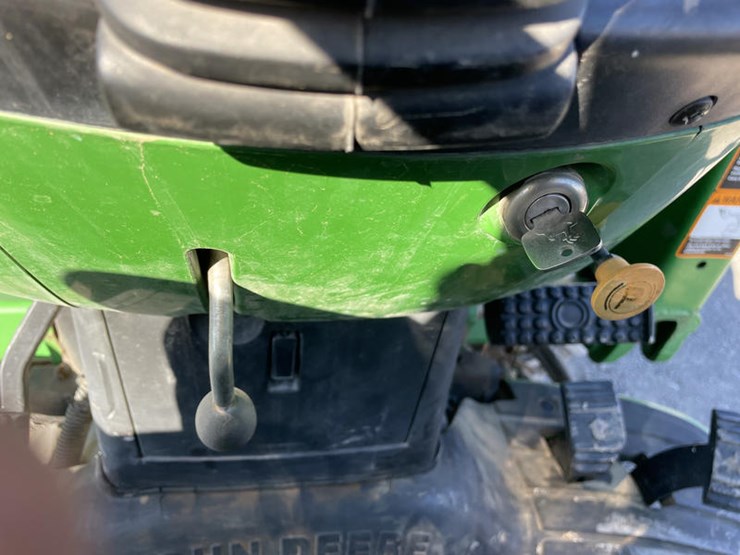 john-deere-4200-image-28