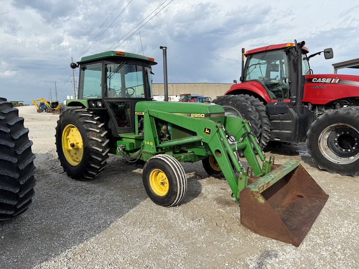 john-deere-2950-image-1