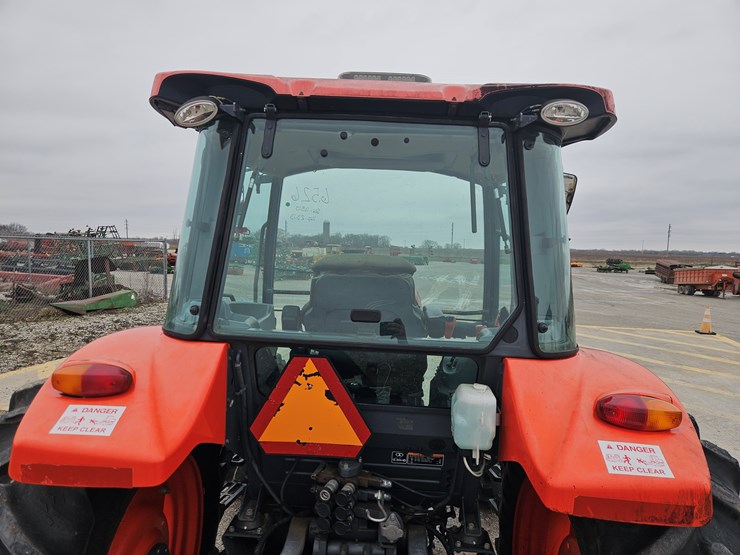 2020-kubota-m5-111-image-13