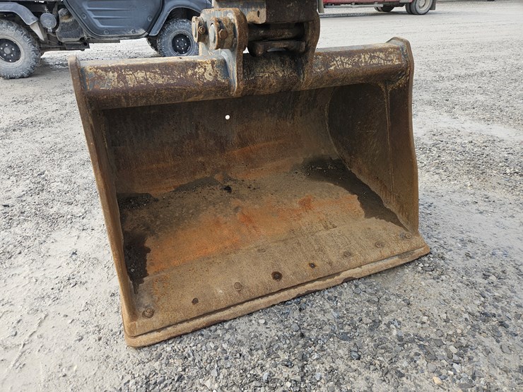 2018-hitachi-zx85usb-5-image-3