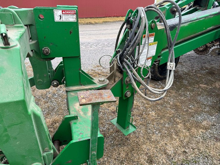 great-plains-yp1625-32tr-image-23