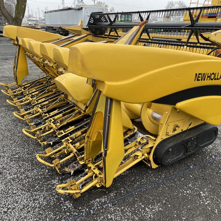 NEW HOLLAND 996