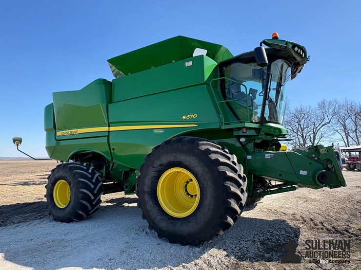 2015-john-deere-s670-image-3