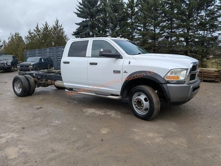2011-dodge-ram-4500-image-8
