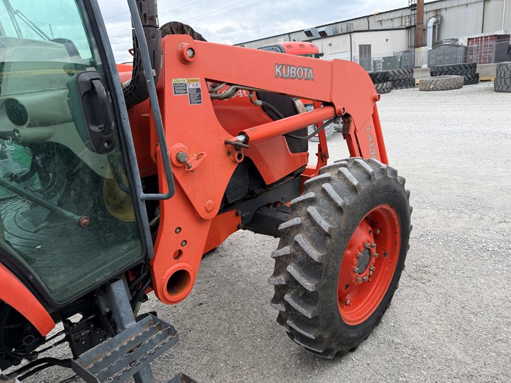 2007-kubota-m8540-image-20