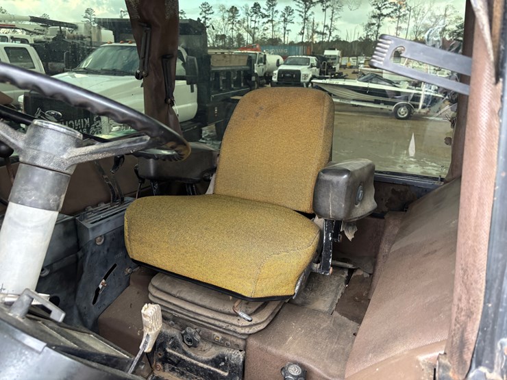 john-deere-3155-image-20