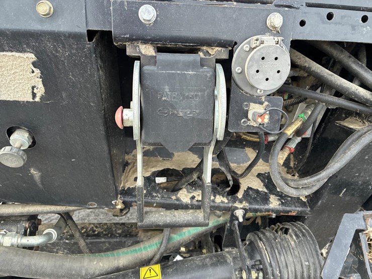 2012-mac-don-fd70-image-41