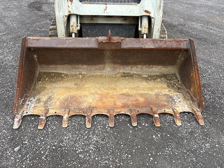 takeuchi-tl250-image-9