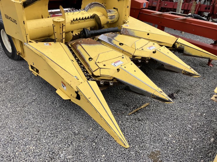 new-holland-900-image-4