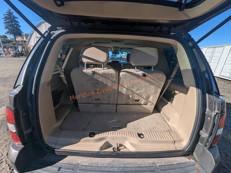 2006-ford-explorer-xlt-image-16