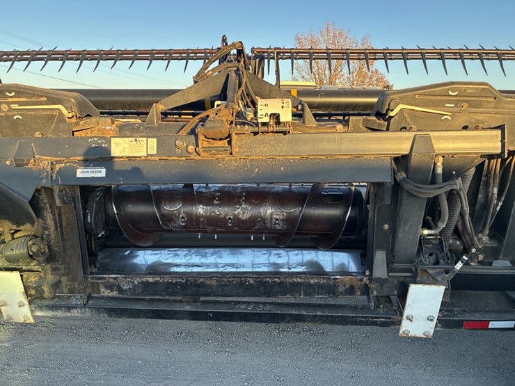 2010-mac-don-fd70-image-31