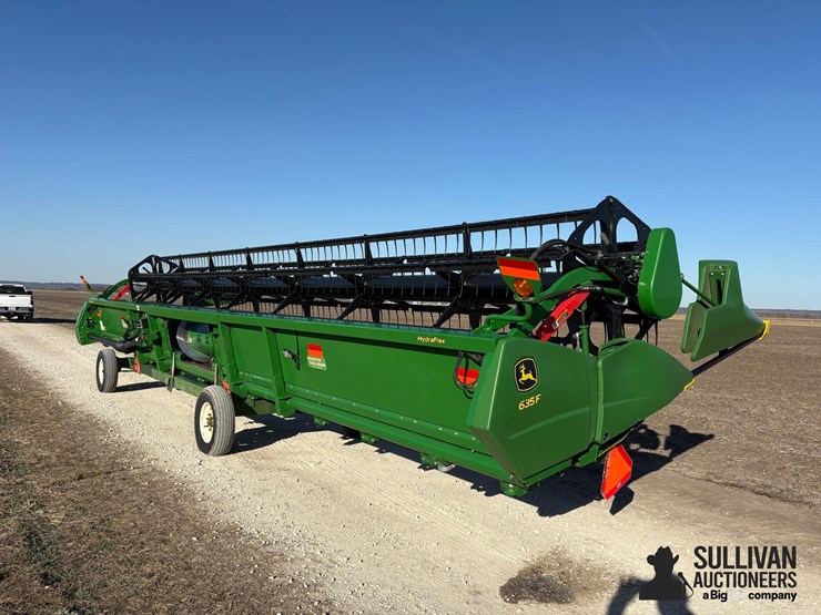 2017-john-deere-635f-image-7