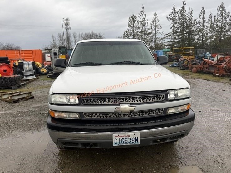 2000-chevrolet-silverado-1500-image-11