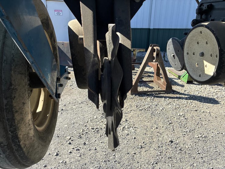 2006-kinze-3600-image-18