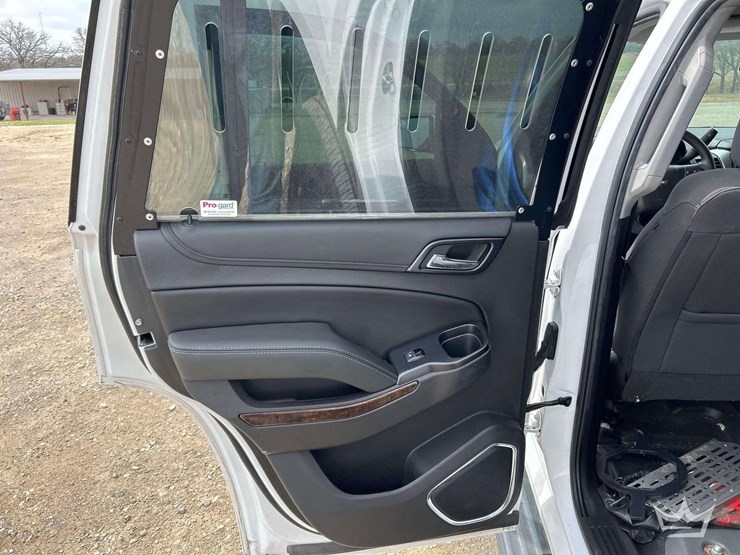 2020-chevrolet-tahoe-image-20