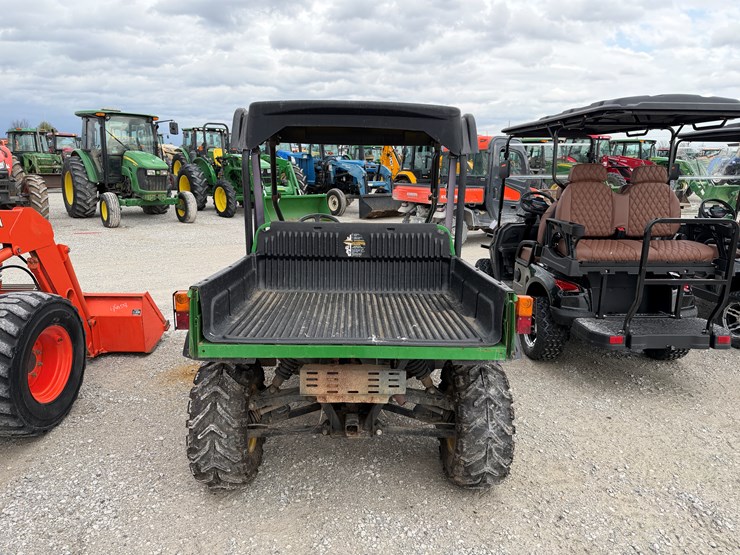 john-deere-gator-image-10