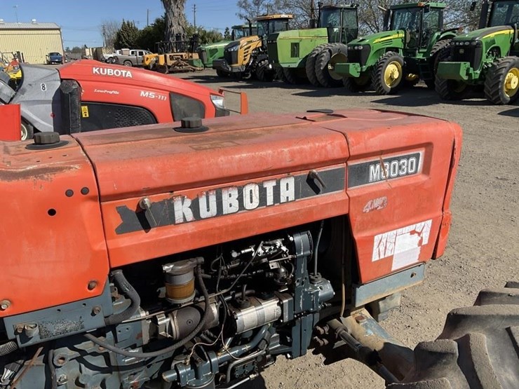 kubota-m8030-image-11